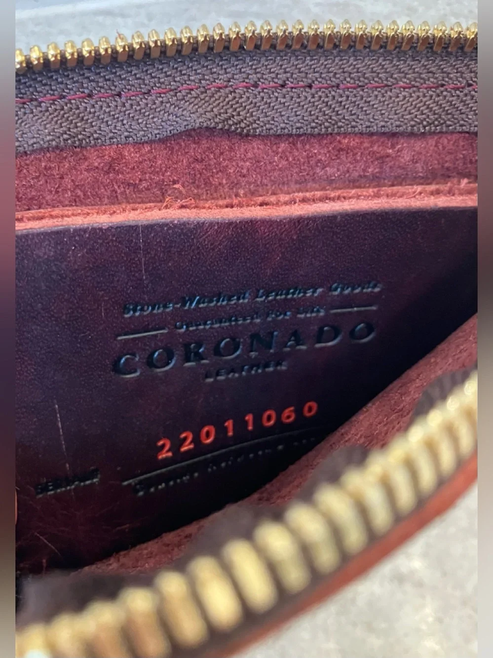 CORONADO BURGANDY LEATHER HALF ZIP WALLET